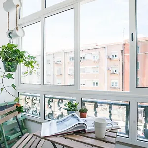 Fonte Luminosa - Great Location Apartment Lisbon